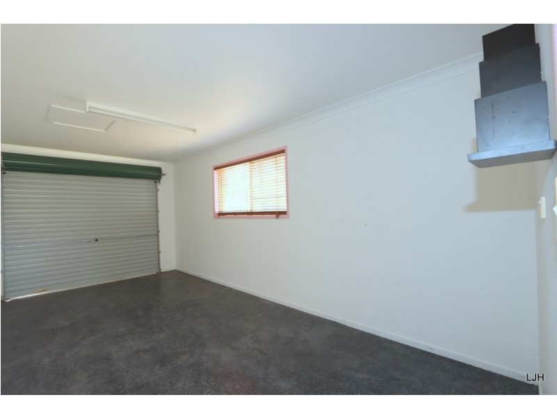 20 Louisa Crt, Emerald QLD 4720