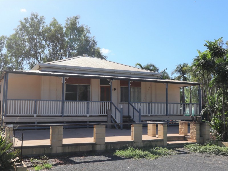 28 Silica Road, Emerald QLD 4720