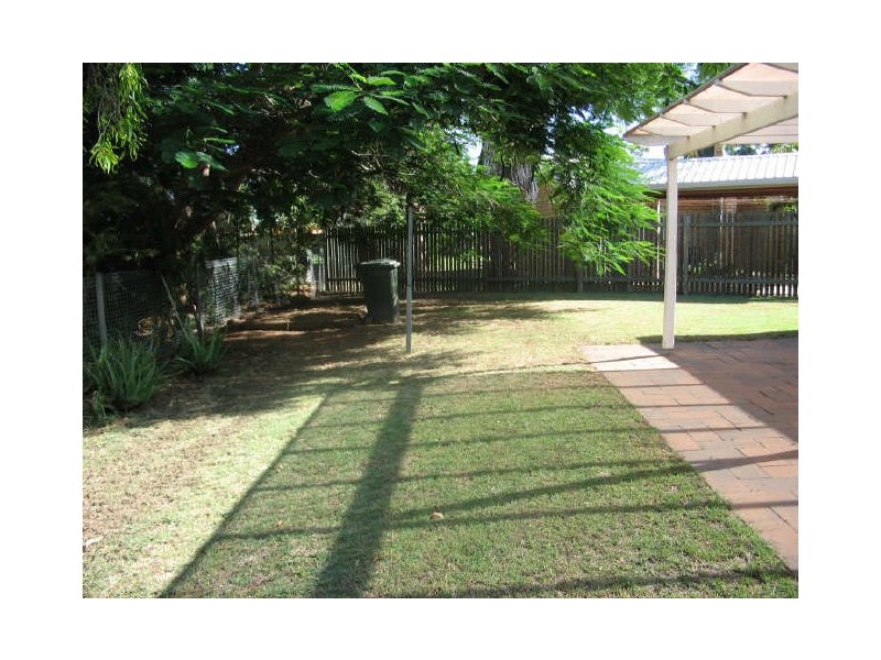 20 Colleen Avenue, Emerald QLD 4720