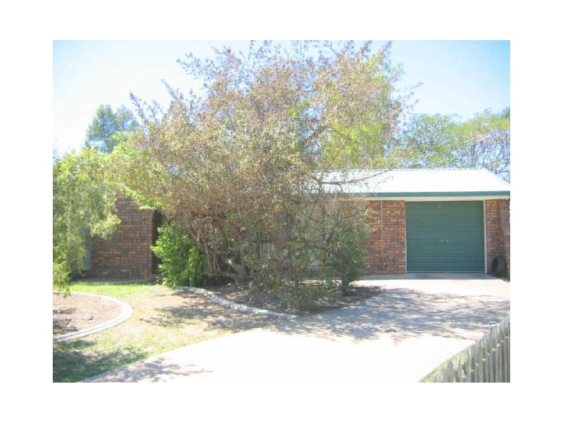 20 Colleen Avenue, Emerald QLD 4720