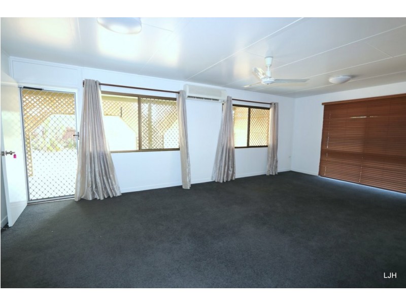 114 Ruby Street, Emerald QLD 4720