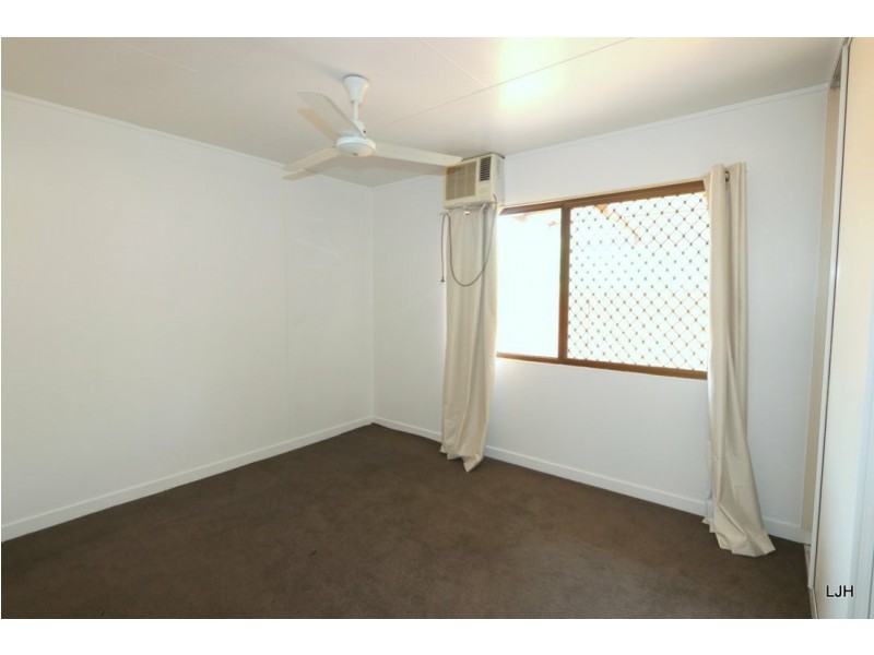 114 Ruby Street, Emerald QLD 4720