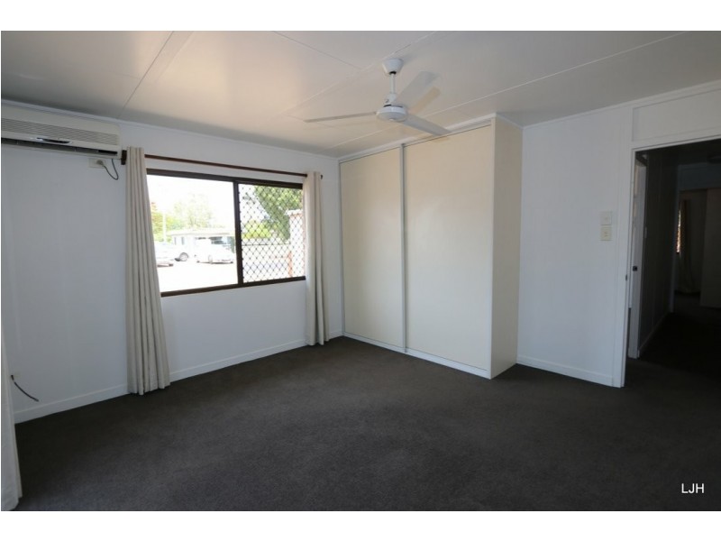 114 Ruby Street, Emerald QLD 4720