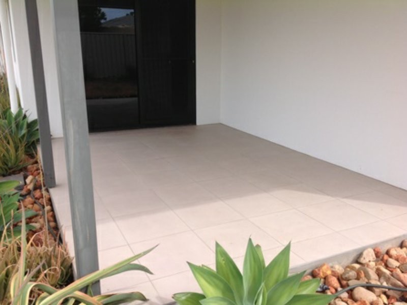 15 Easton Street, Emerald QLD 4720