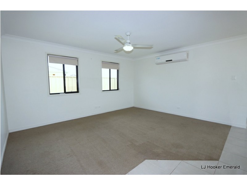 15 Easton Street, Emerald QLD 4720