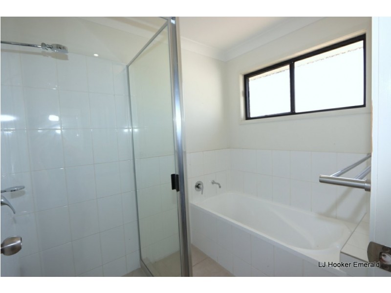 15 Easton Street, Emerald QLD 4720