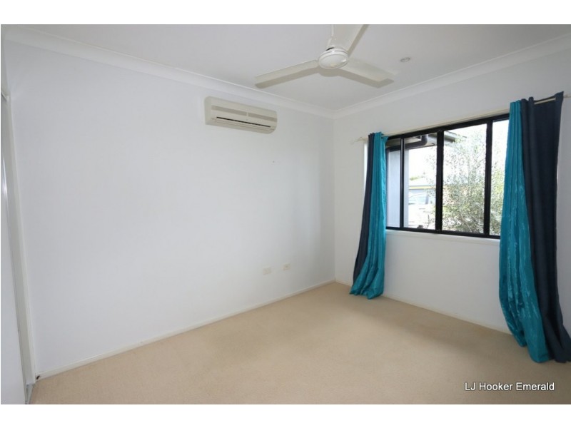 16 Rogers Street, Emerald QLD 4720