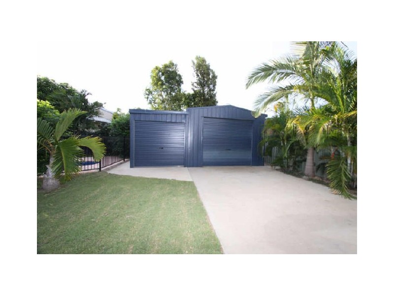 4 Eric Court, Emerald QLD 4720