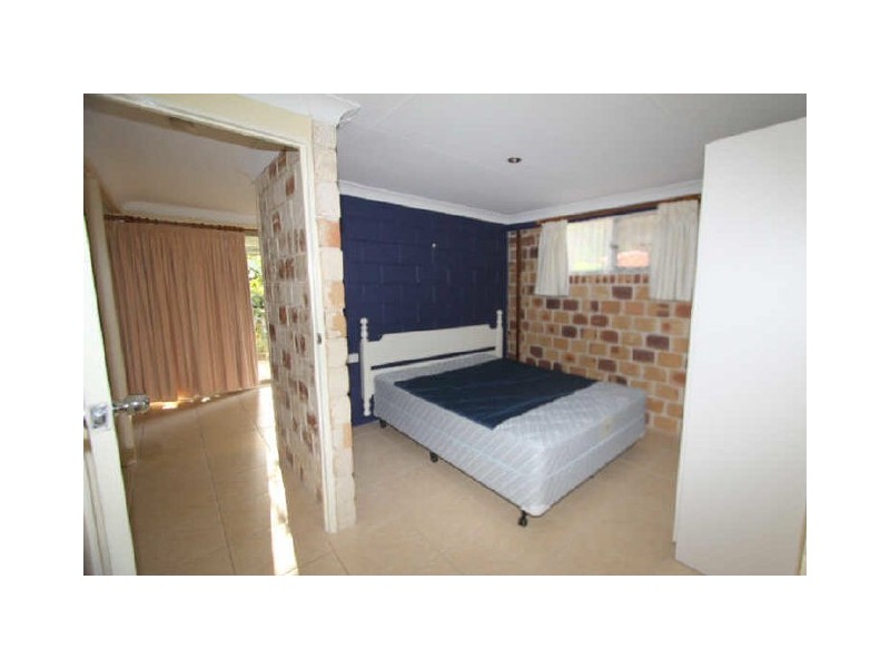 4 Eric Court, Emerald QLD 4720