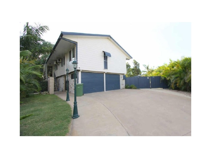 4 Eric Court, Emerald QLD 4720