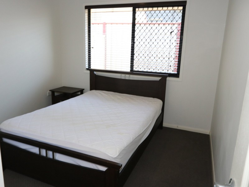 Unit 1/38 Berthun Street, Emerald QLD 4720