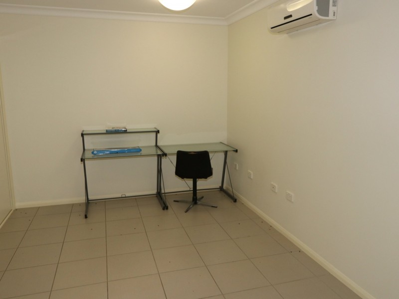 Unit 1/38 Berthun Street, Emerald QLD 4720