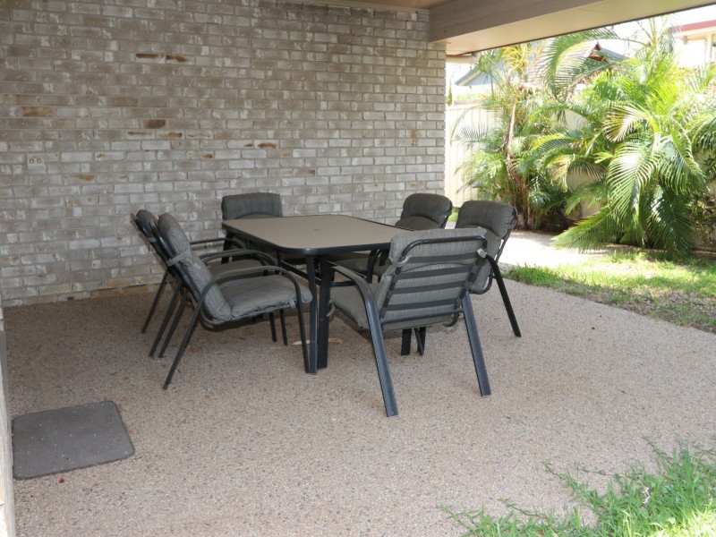 Unit 1/38 Berthun Street, Emerald QLD 4720