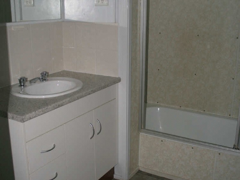 43 Abor Street, Capella QLD 4723