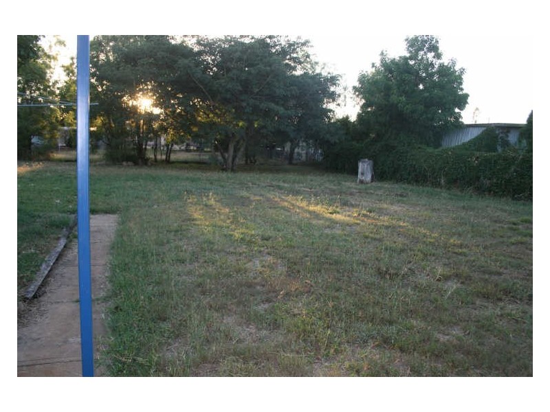 43 Abor Street, Capella QLD 4723