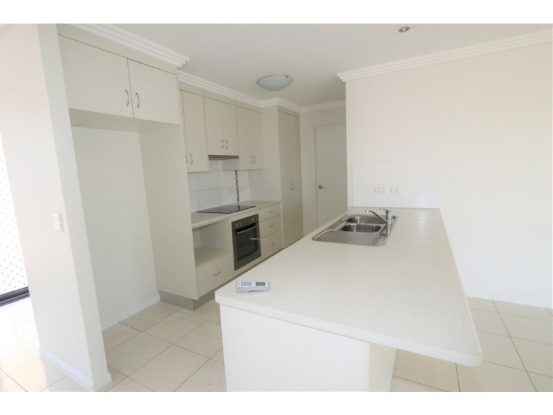 7 Newman Drive, Emerald QLD 4720