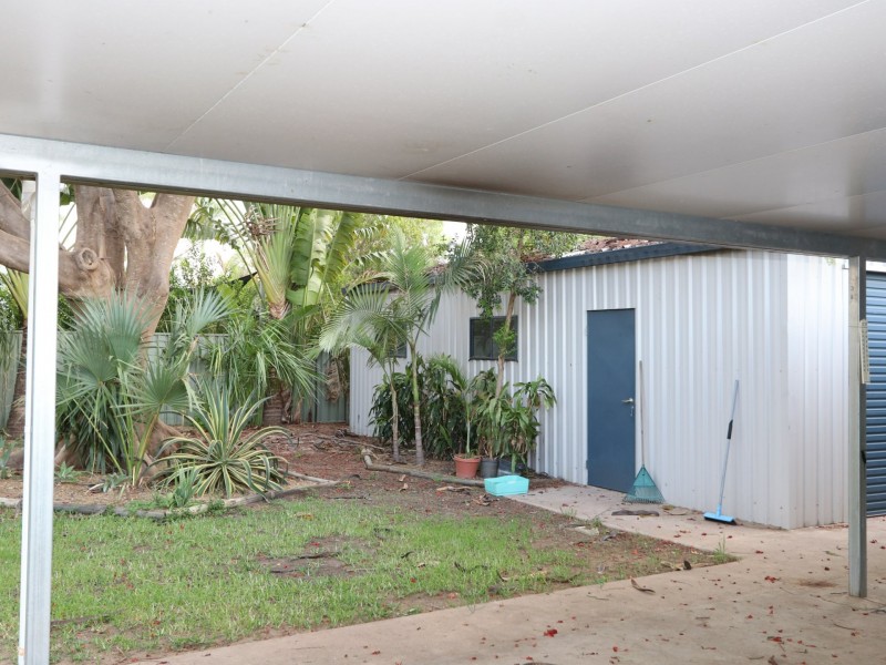 22 Staal Crescent, Emerald QLD 4720