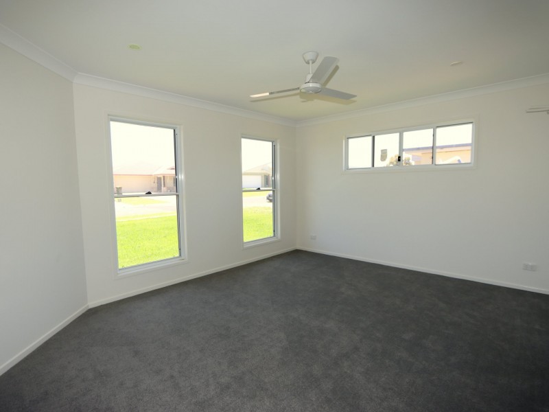 4 Costello Court, Emerald QLD 4720