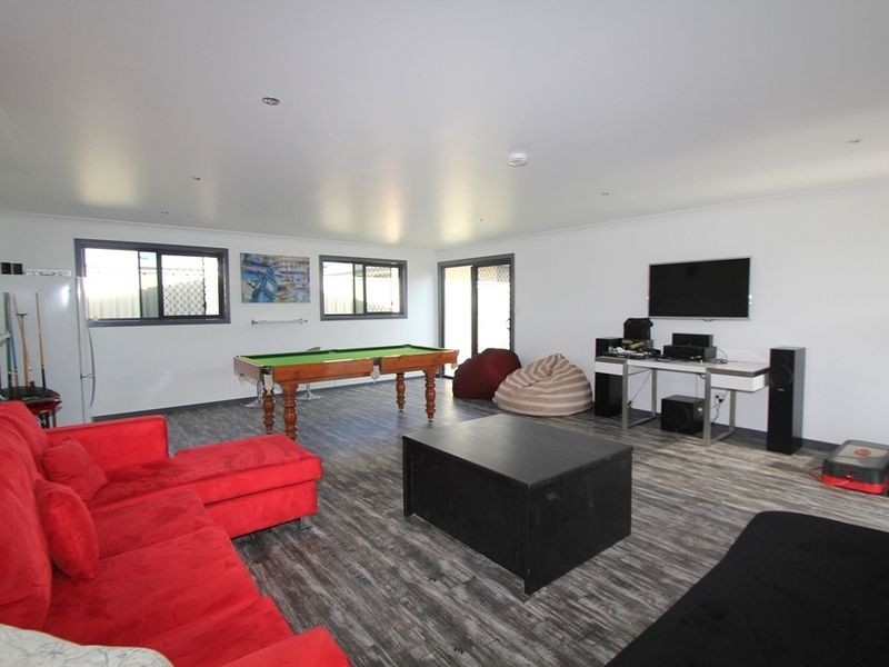 13 Coldstream Street, Emerald QLD 4720