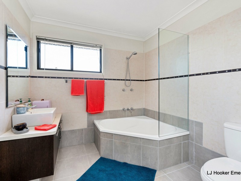 Unit 29/68 Moody Street, Emerald QLD 4720