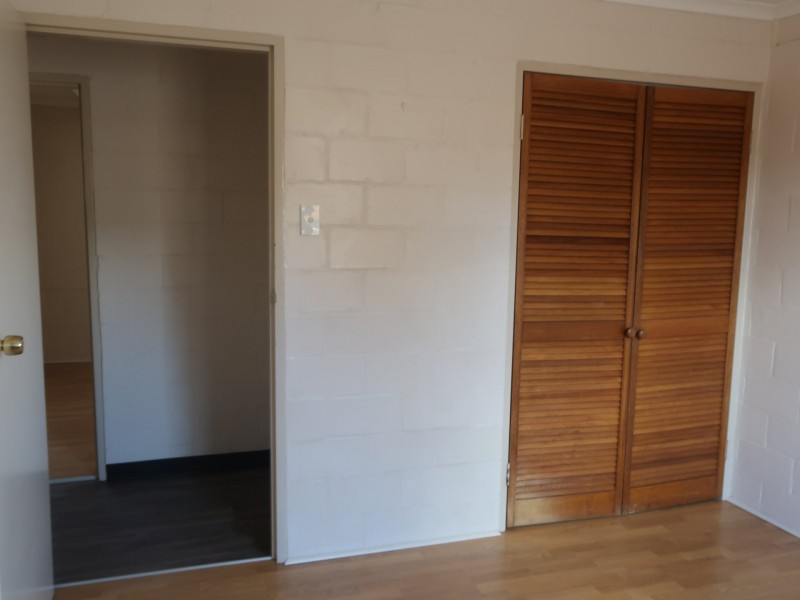 Unit 2/69 Esmond Street, Emerald QLD 4720