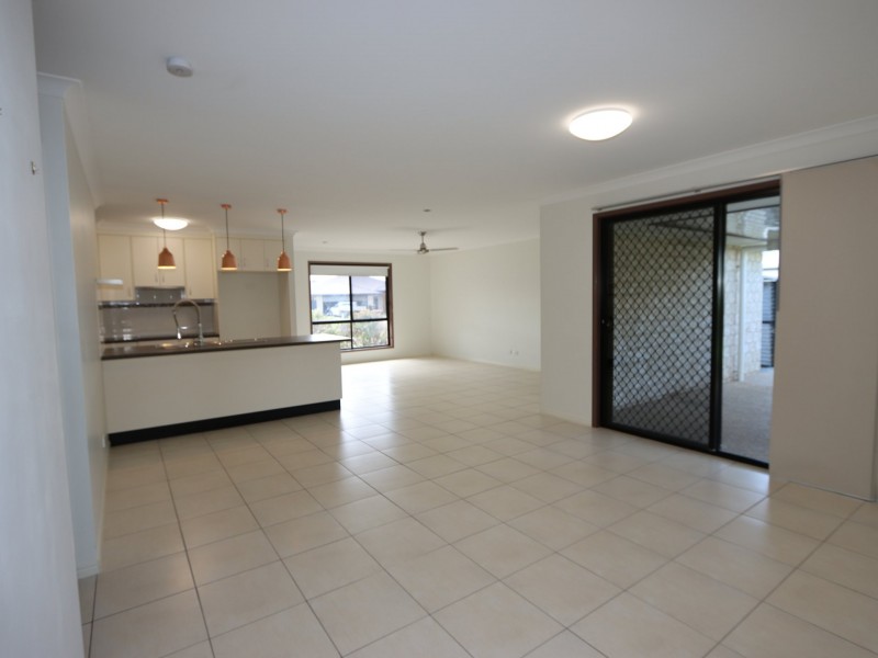 39 Blue Gums Drive, Emerald QLD 4720