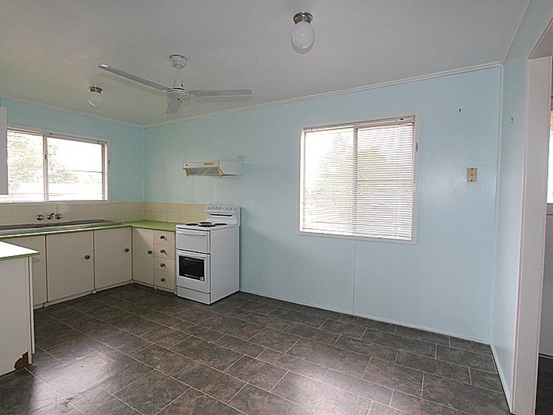 12 Langton Street, Capella QLD 4723