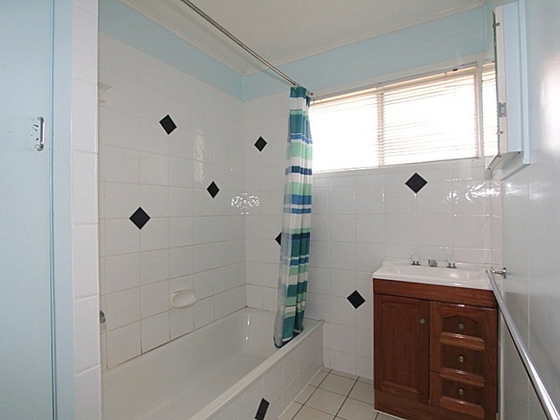 12 Langton Street, Capella QLD 4723