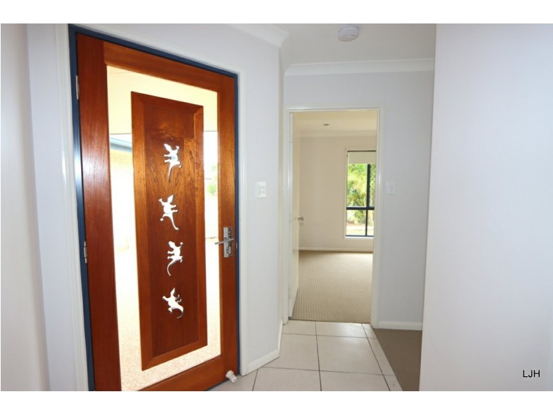 10 Crozier Court, Emerald QLD 4720