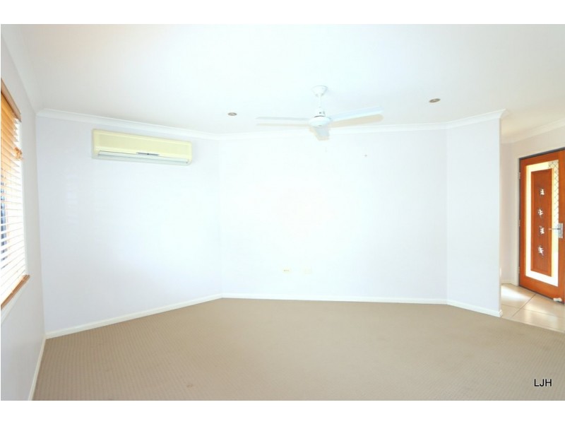 10 Crozier Court, Emerald QLD 4720