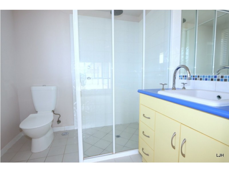 10 Crozier Court, Emerald QLD 4720