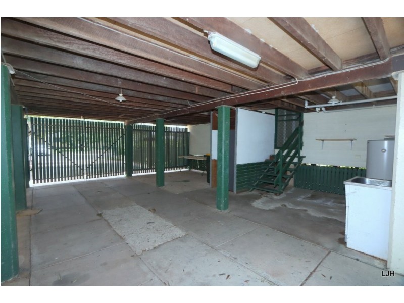 136 Borilla Street, Emerald QLD 4720