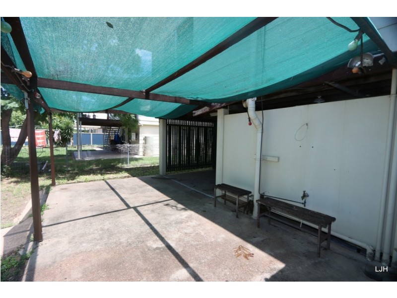 136 Borilla Street, Emerald QLD 4720