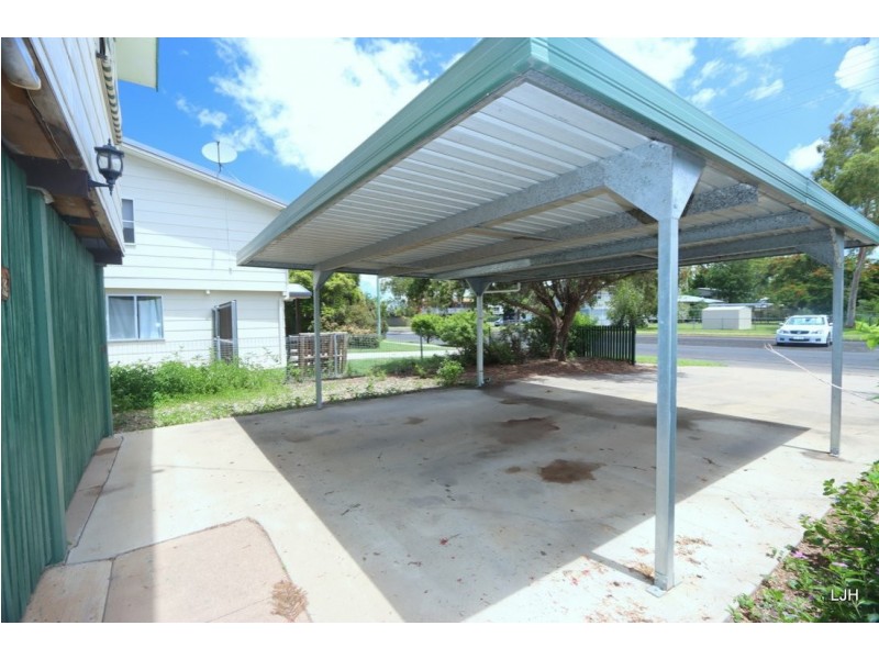 136 Borilla Street, Emerald QLD 4720