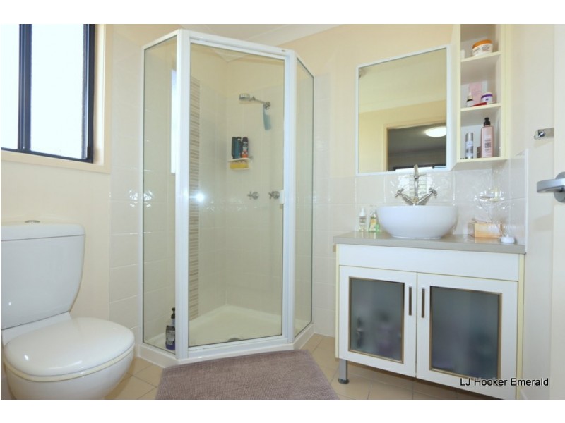 1/6 Grange Court, Emerald QLD 4720