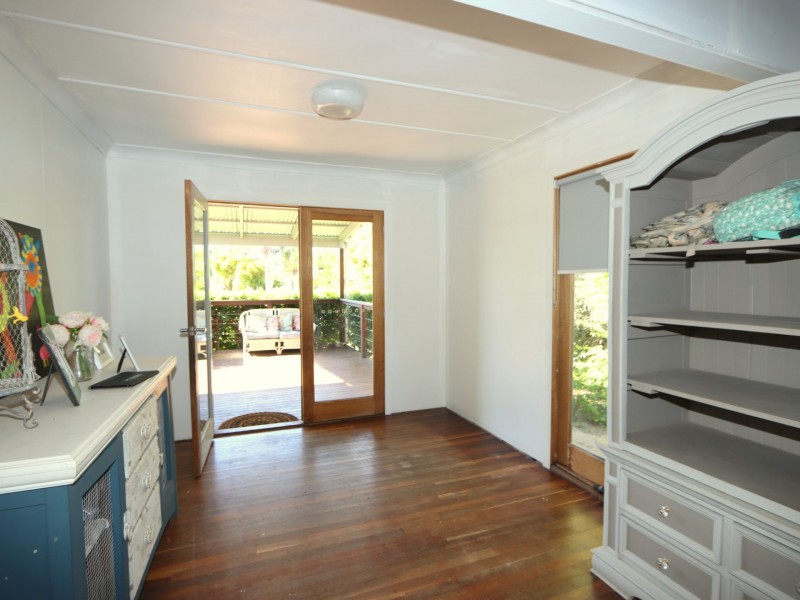 99 Ruby Street, Emerald QLD 4720