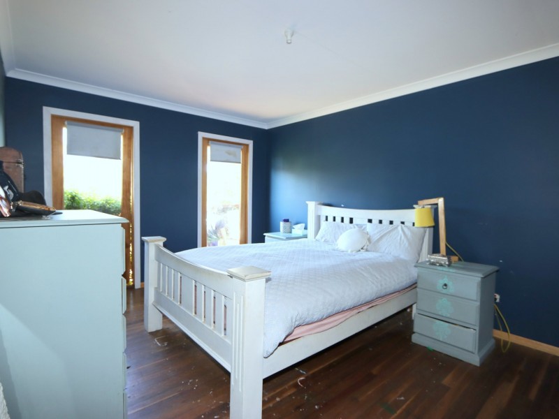 99 Ruby Street, Emerald QLD 4720