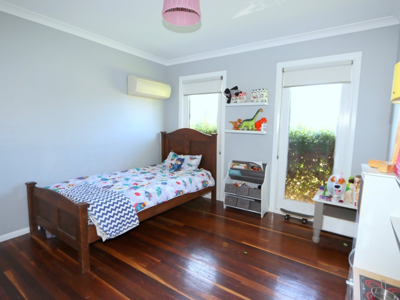 99 Ruby Street, Emerald QLD 4720