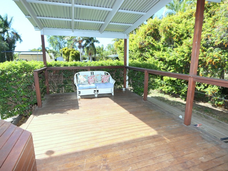 99 Ruby Street, Emerald QLD 4720