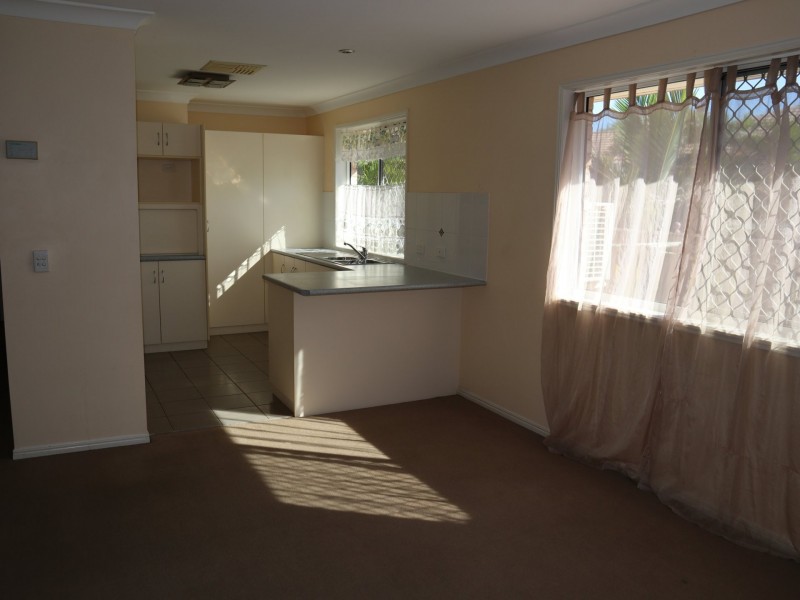 Villa 12/24 Riverview Street, Emerald QLD 4720