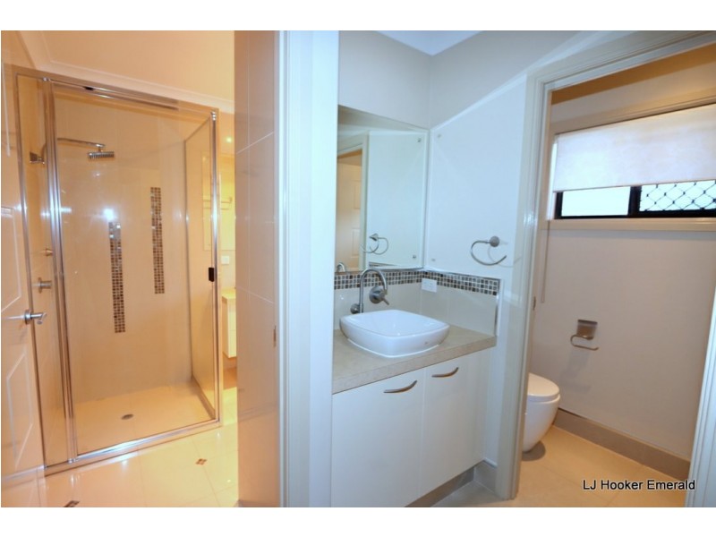 41 Russ Layton Drive, Emerald QLD 4720