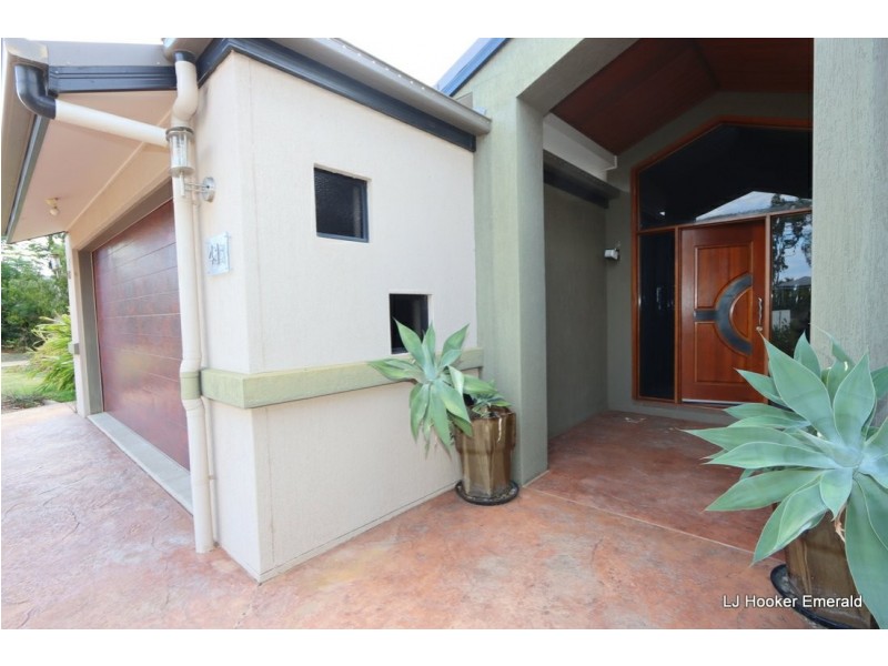 41 Russ Layton Drive, Emerald QLD 4720