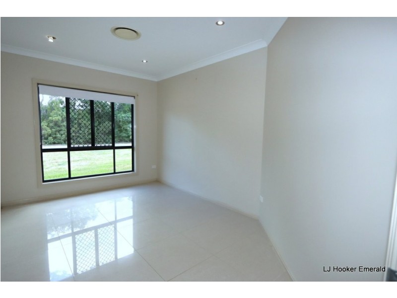 41 Russ Layton Drive, Emerald QLD 4720