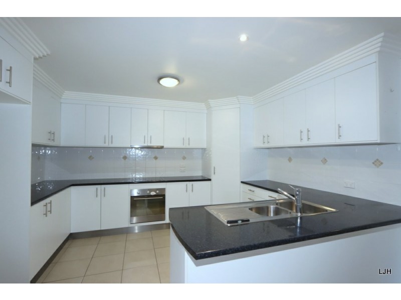 30 Bluegums Drive, Emerald QLD 4720