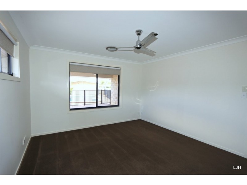 30 Bluegums Drive, Emerald QLD 4720