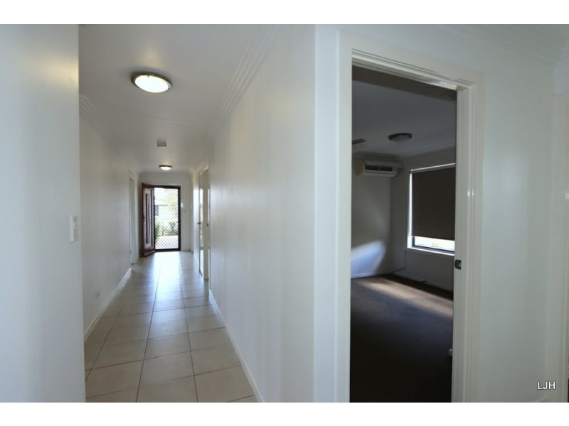 30 Bluegums Drive, Emerald QLD 4720