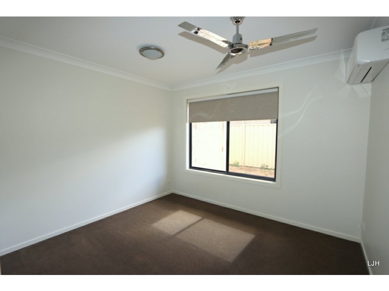 30 Bluegums Drive, Emerald QLD 4720