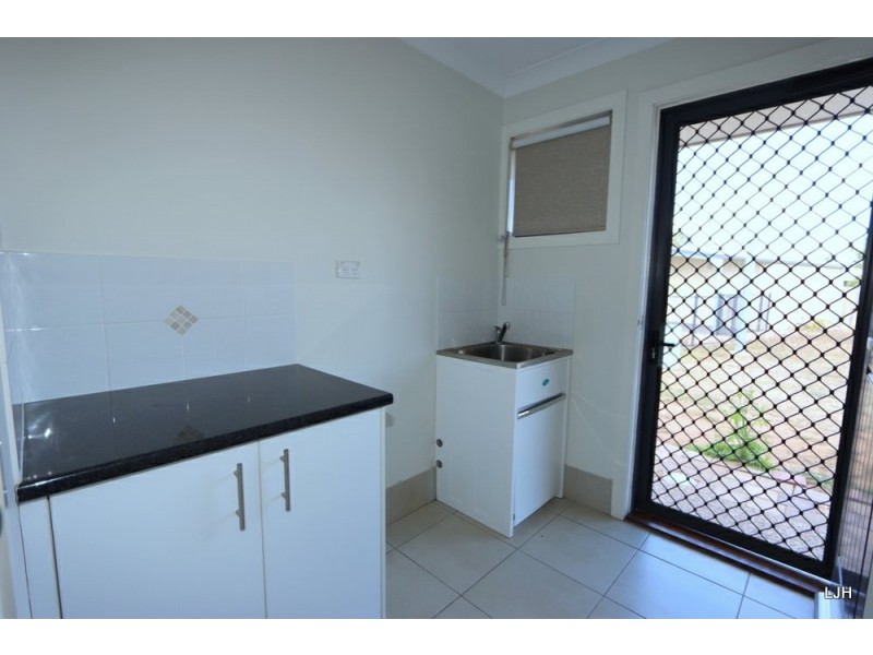 30 Bluegums Drive, Emerald QLD 4720