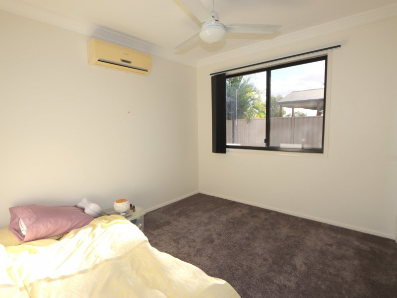 1/70 Long Street, Emerald QLD 4720