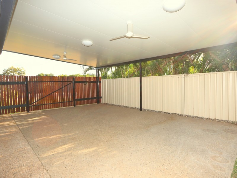 1/70 Long Street, Emerald QLD 4720